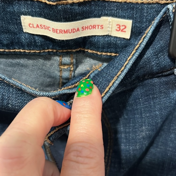 Levi’s Bermuda shorts size 32 - Picture 2 of 3